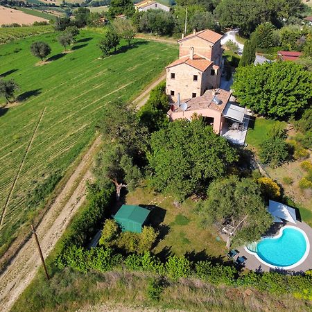 Casali Marchigiani - Ville Vacanza Private Con Piscina Ostra Exterior photo